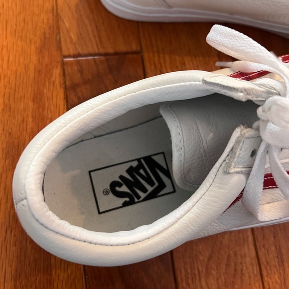 Old Skool Leather Vans (W 8.5, M 7) - Picture 3 of 7